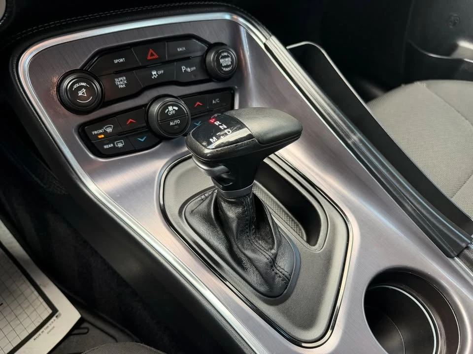 2016 Dodge Challenger 3rd Gen - Image 14 of 20