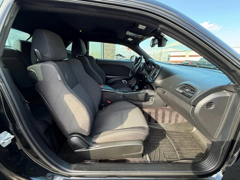 2016 Dodge Challenger 3rd Gen - Image 17 of 20