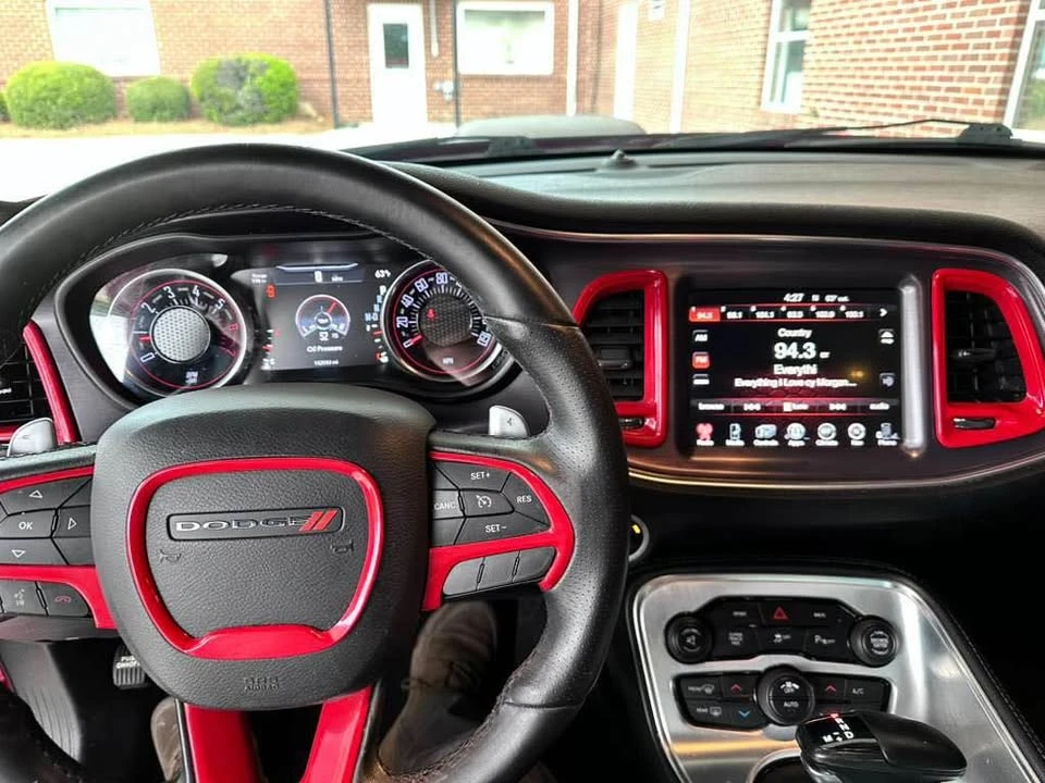 2016 Dodge Challenger 3rd Gen - Image 9 of 11