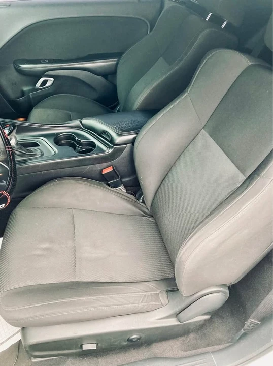 2016 Dodge Challenger 3rd Gen - Image 14 of 15