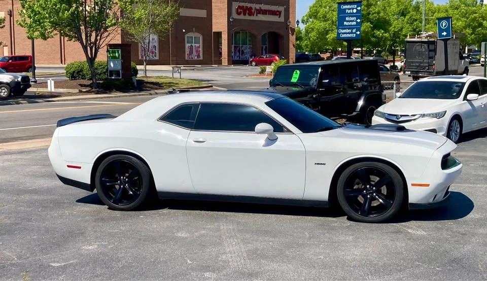 2016 Dodge Challenger 3rd Gen - Image 2 of 15