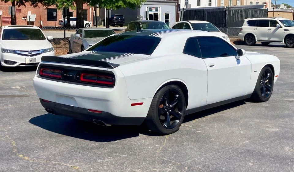 2016 Dodge Challenger 3rd Gen - Image 3 of 15