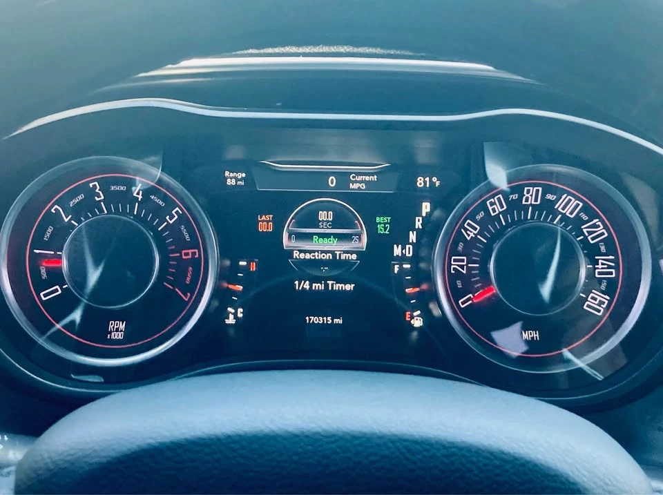 2016 Dodge Challenger 3rd Gen - Image 11 of 15