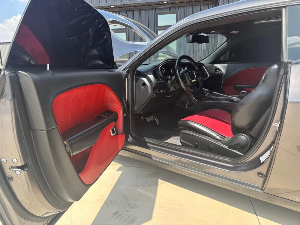 2016 Dodge Challenger 3rd Gen - Image 13 of 18