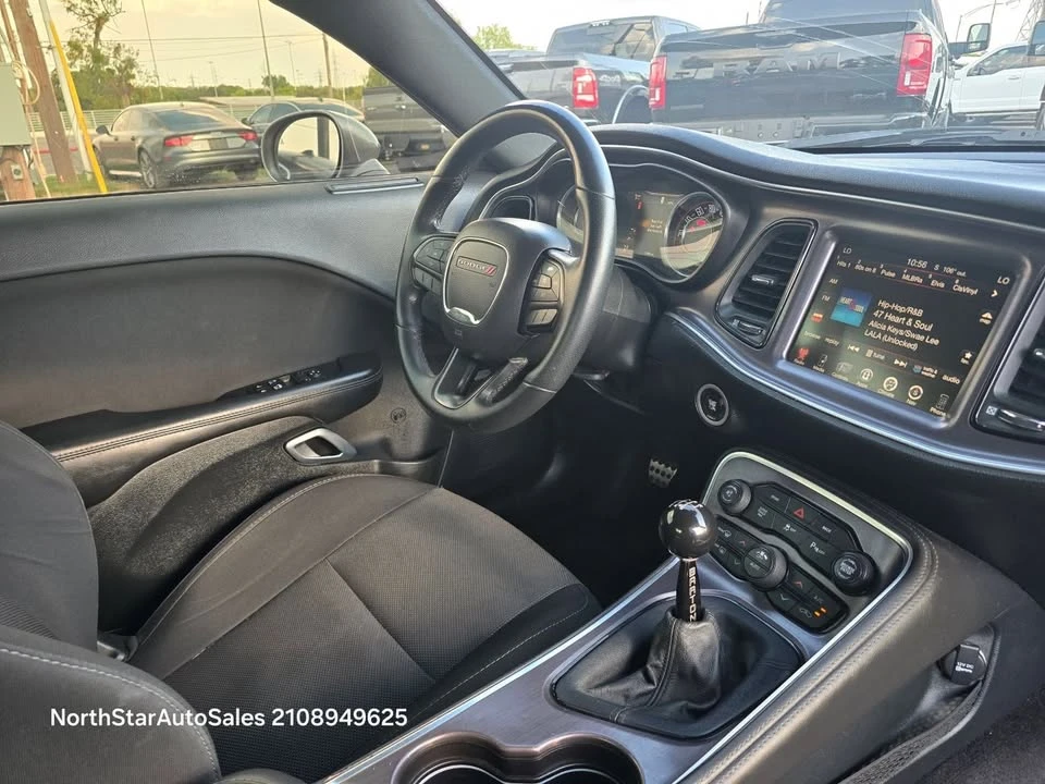 2016 Dodge Challenger 3rd Gen - Image 12 of 19