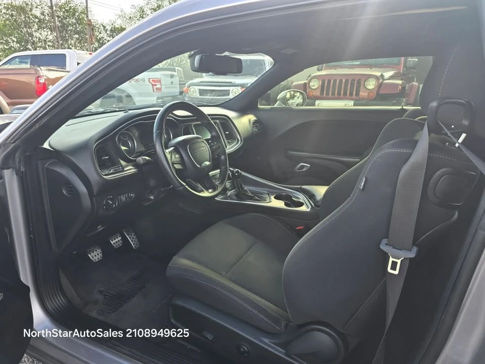 2016 Dodge Challenger 3rd Gen - Image 8 of 19