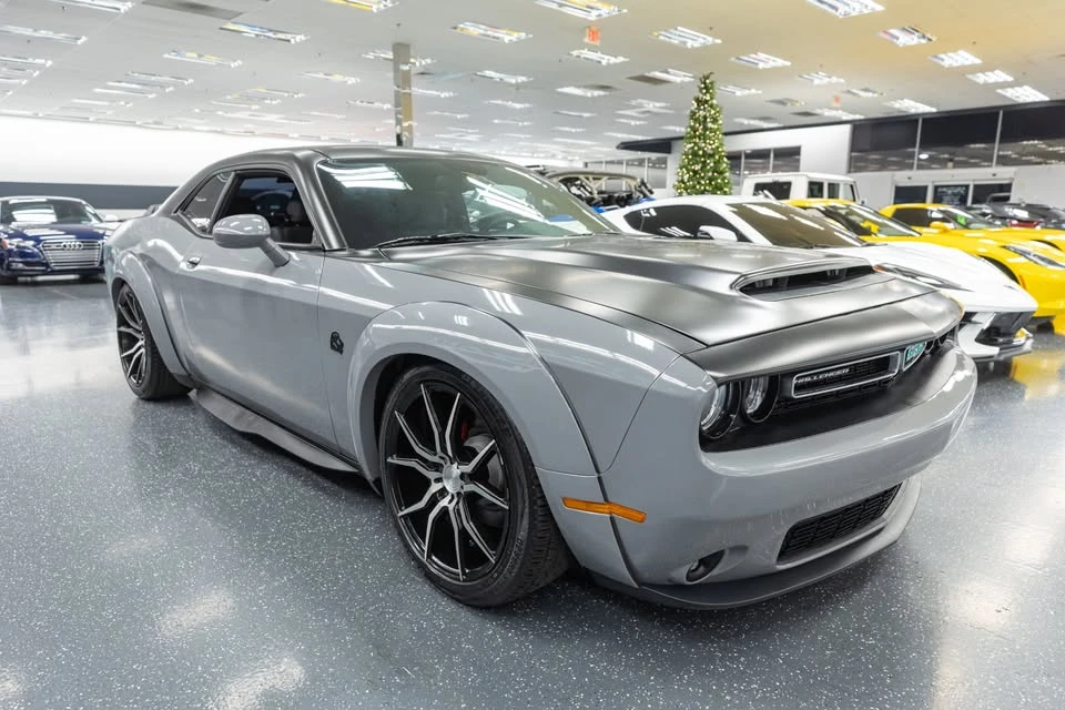 2016 Dodge Challenger SRT8 & 392 3rd Gen - Image 5 of 17