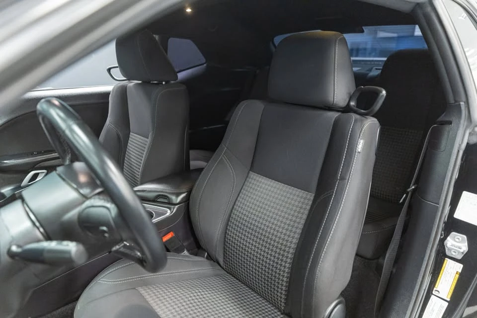 2016 Dodge Challenger SRT8 & 392 3rd Gen - Image 9 of 17