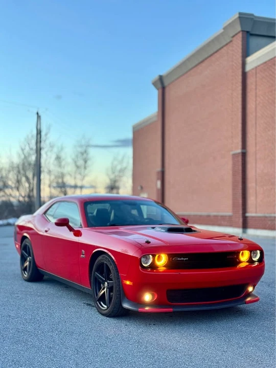 2016 Dodge Challenger SRT8 & 392 3rd Gen - Image 4 of 18