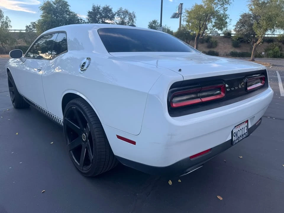 2016 Dodge Challenger 3rd Gen - Image 6 of 9