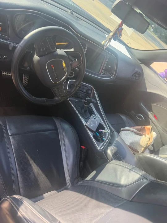 2016 Dodge Challenger 3rd Gen - Image 9 of 10