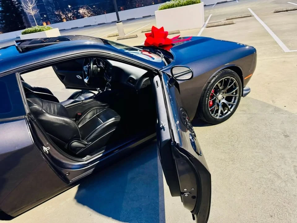 2016 Dodge Challenger SRT8 & 392 3rd Gen - Image 16 of 19