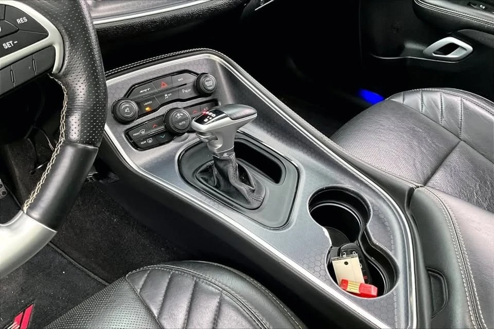 2016 Dodge Challenger SRT8 & 392 3rd Gen - Image 17 of 20