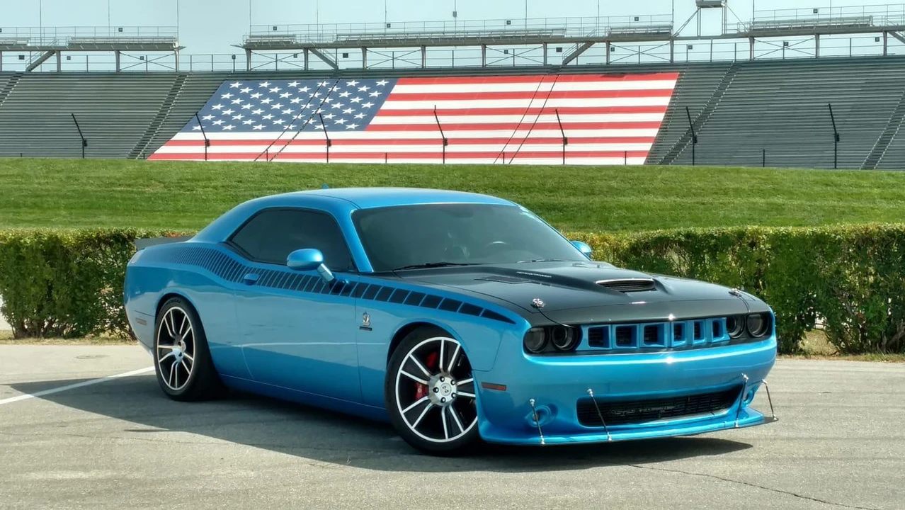 2016 Dodge Challenger SRT8 & 392 3rd Gen - Image 17 of 31