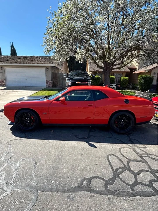 2016 Dodge Challenger SRT8 & 392 3rd Gen - Image 2 of 12