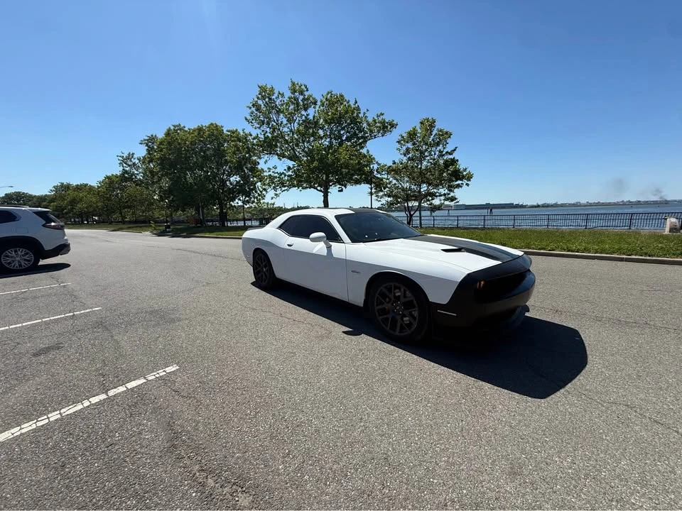 2016 Dodge Challenger SRT8 & 392 3rd Gen - Image 5 of 5