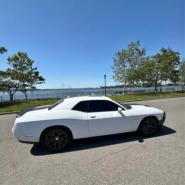 2016 Dodge Challenger SRT 392