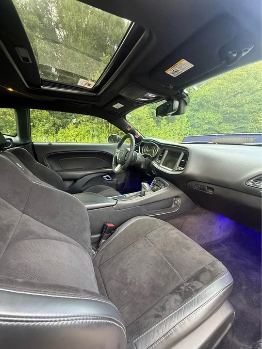 2016 Dodge Challenger SRT8 & 392 3rd Gen - Image 11 of 17