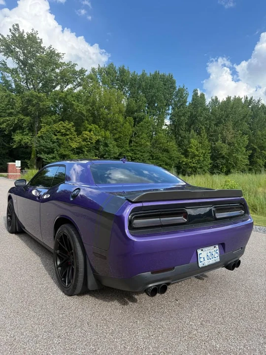 2016 Dodge Challenger SRT8 & 392 3rd Gen - Image 5 of 17