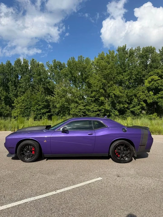2016 Dodge Challenger SRT8 & 392 3rd Gen - Image 4 of 17