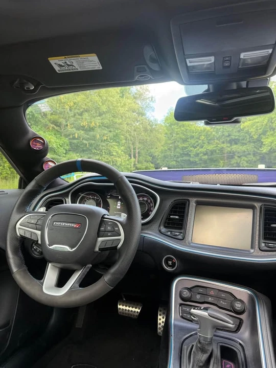 2016 Dodge Challenger SRT8 & 392 3rd Gen - Image 15 of 17