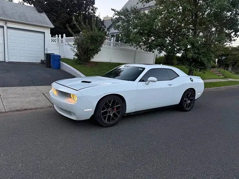 2016 Dodge Challenger SRT 392 Coupe 2D