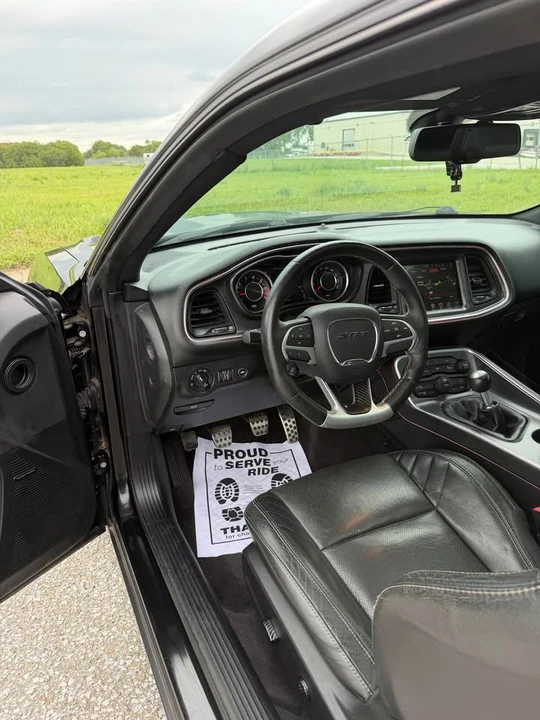 2016 Dodge Challenger SRT8 & 392 3rd Gen - Image 11 of 19