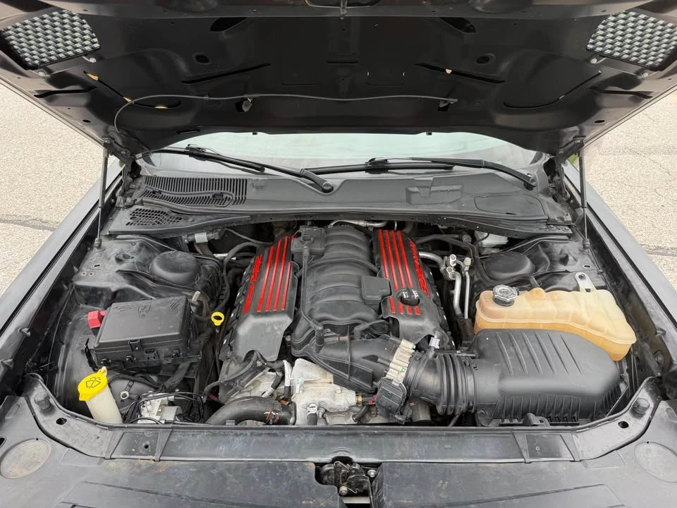 2016 Dodge Challenger SRT8 & 392 3rd Gen - Image 18 of 19