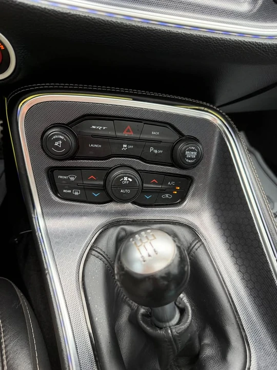 2016 Dodge Challenger SRT8 & 392 3rd Gen - Image 17 of 19