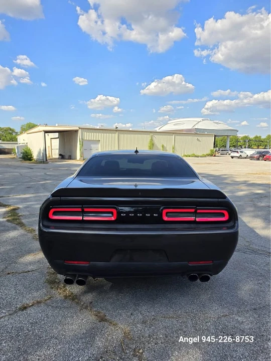 2016 Dodge Challenger SRT8 & 392 3rd Gen - Image 11 of 12