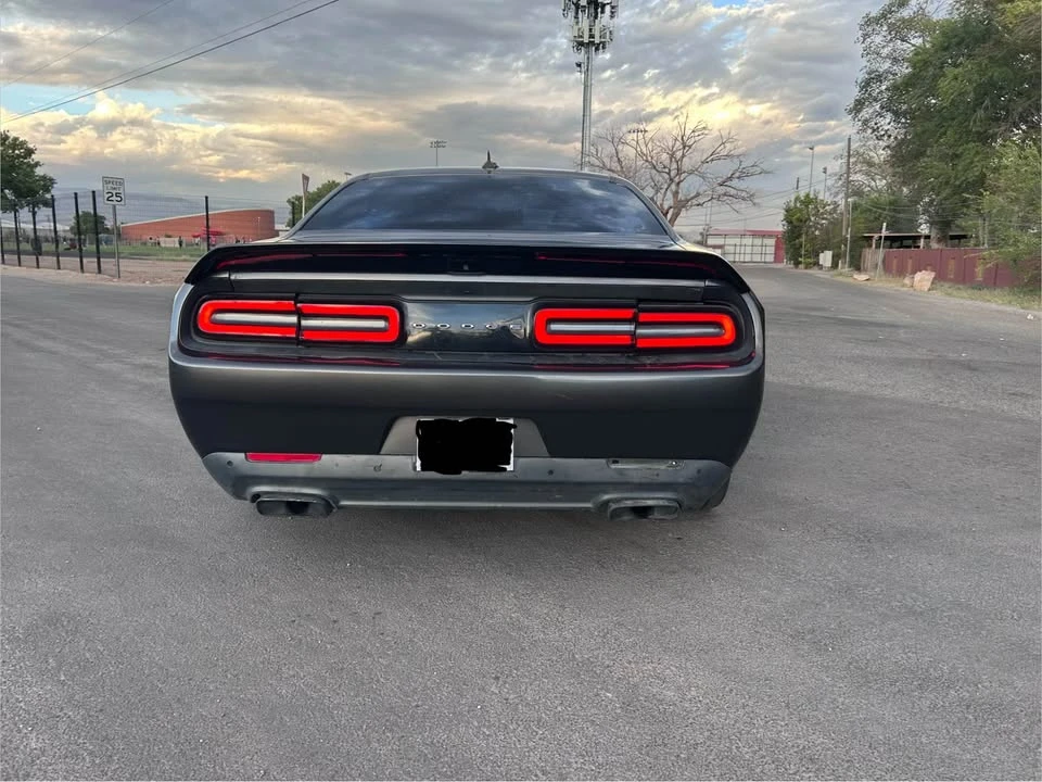 2016 Dodge Challenger SRT8 & 392 3rd Gen - Image 4 of 10