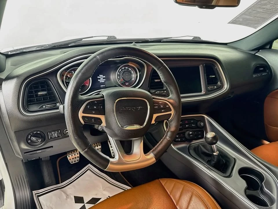 2016 Dodge Challenger SRT8 & 392 3rd Gen - Image 10 of 20