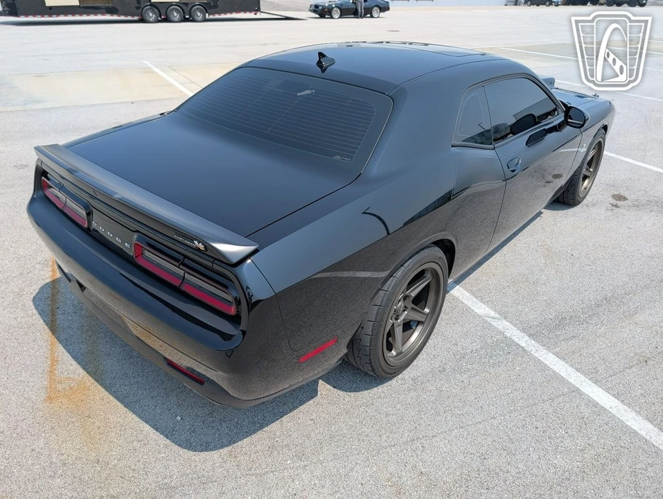 2016 Dodge Challenger SRT8 & 392 3rd Gen - Image 15 of 21