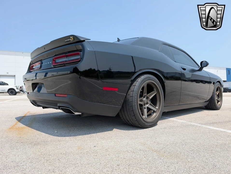 2016 Dodge Challenger SRT8 & 392 3rd Gen - Image 8 of 12