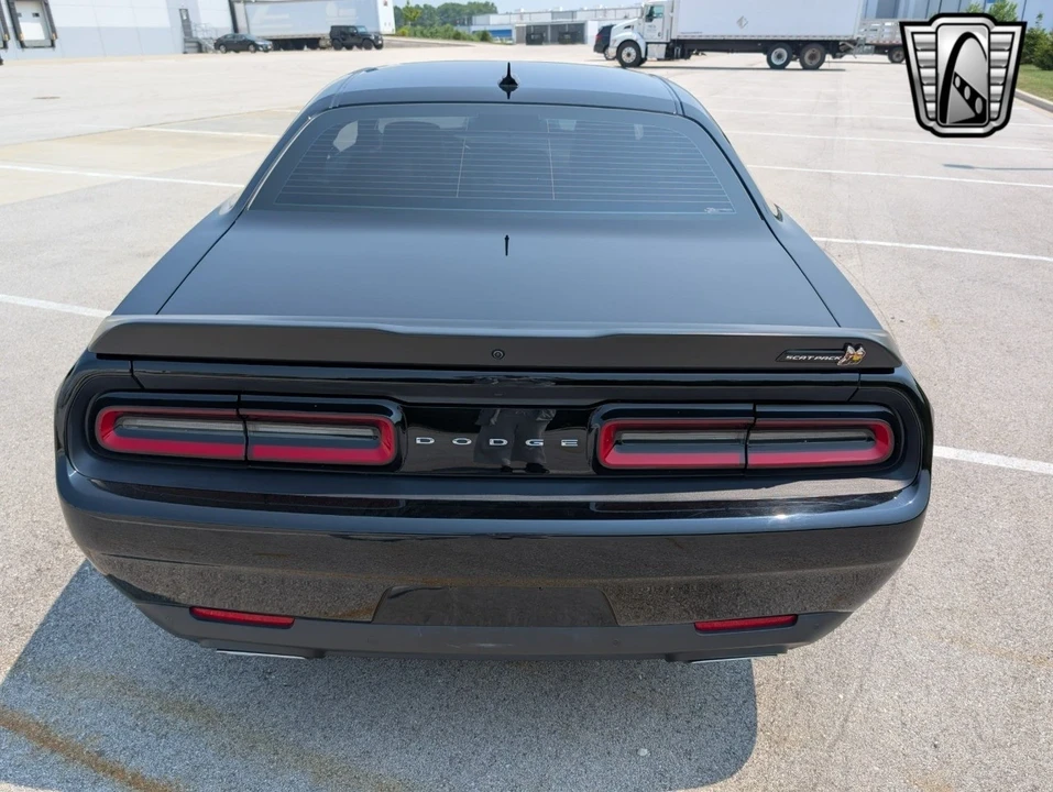 2016 Dodge Challenger SRT8 & 392 3rd Gen - Image 7 of 12