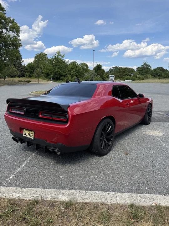 2016 Dodge Challenger SRT Hellcat 3rd Gen - Image 5 of 24