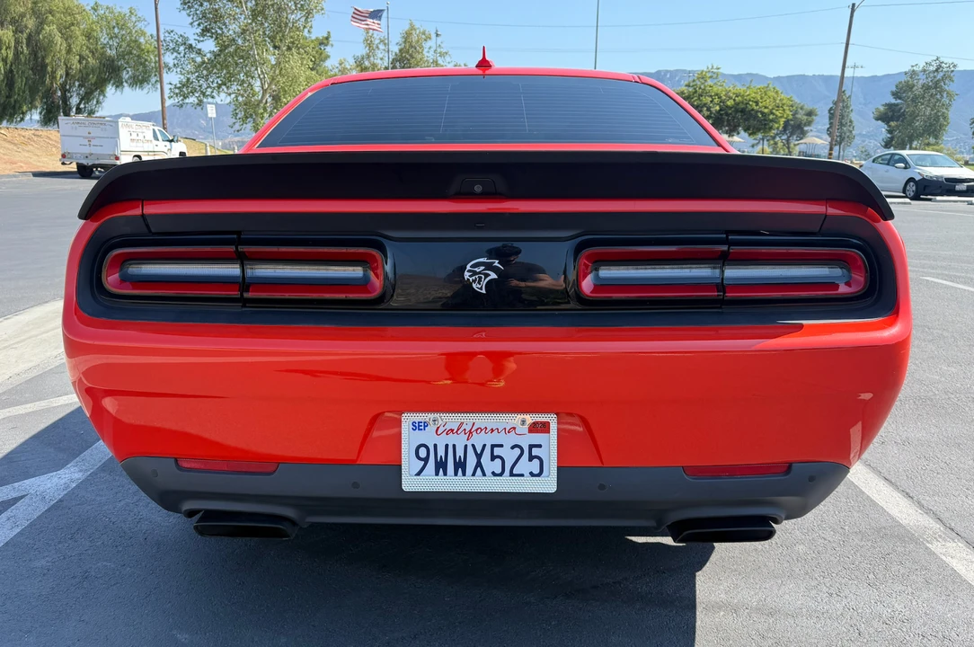 2016 Dodge Challenger SRT Hellcat 3rd Gen - Image 11 of 20