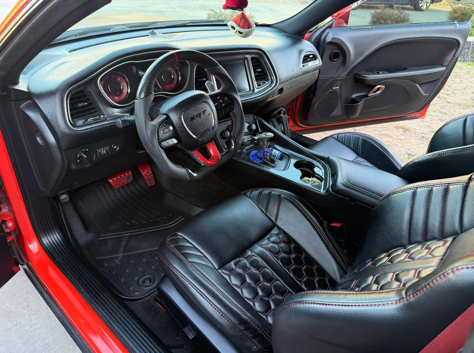 2016 Dodge Challenger SRT Hellcat 3rd Gen - Image 16 of 20