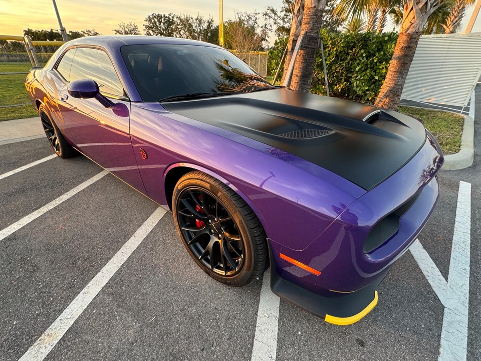 2016 Dodge Challenger SRT Hellcat 3rd Gen - Image 11 of 21