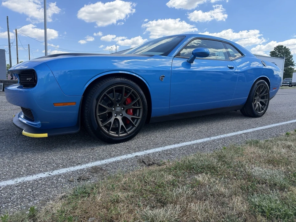 2016 Dodge Challenger SRT Hellcat 3rd Gen - Image 4 of 15