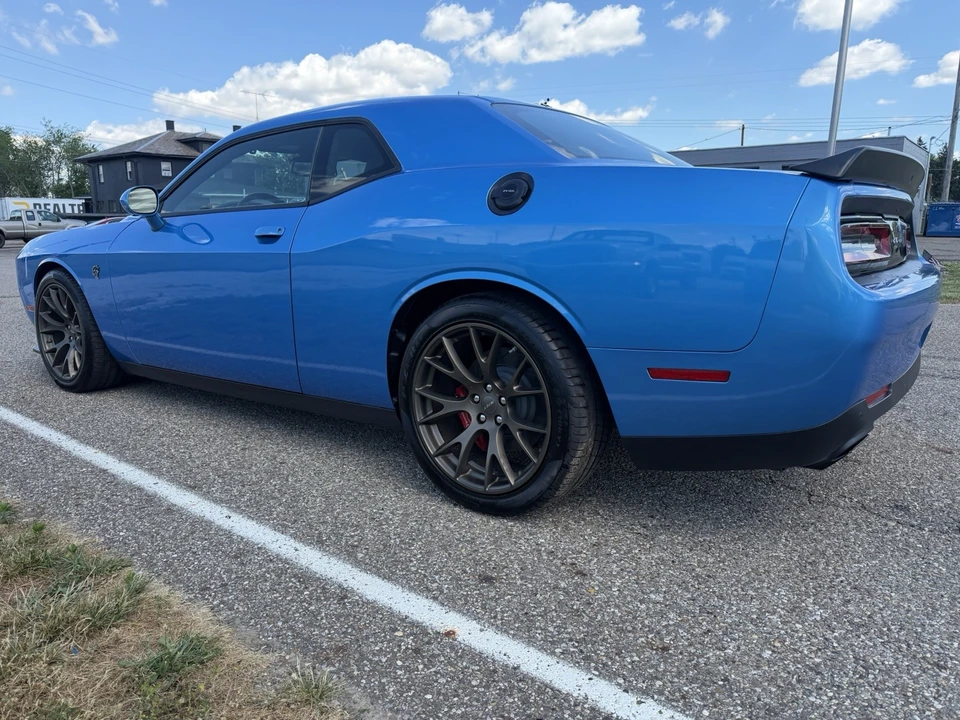 2016 Dodge Challenger SRT Hellcat 3rd Gen - Image 5 of 15