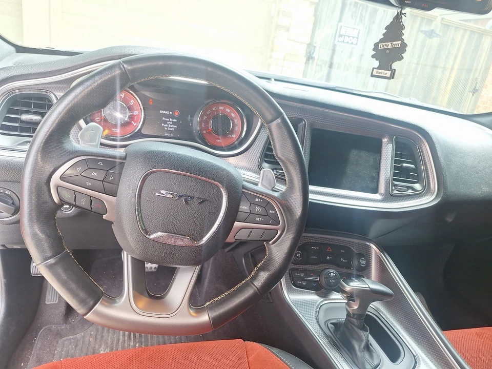 2016 Dodge Challenger SRT Hellcat 3rd Gen - Image 12 of 13