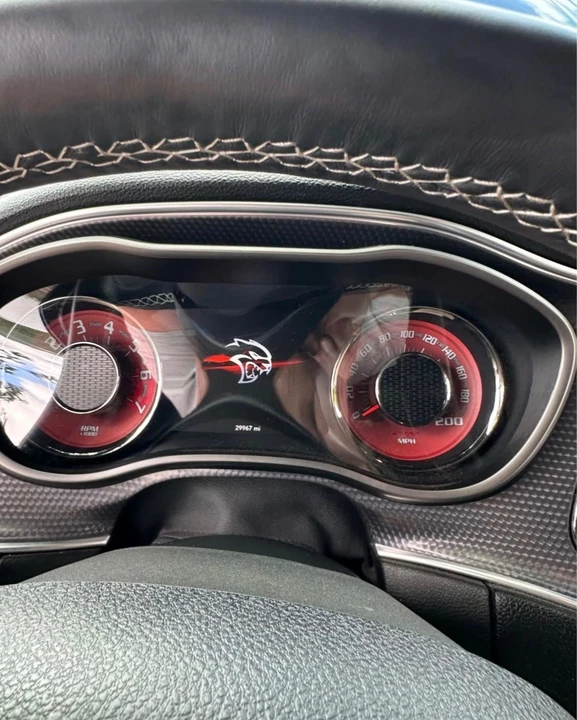 2016 Dodge Challenger SRT Hellcat 3rd Gen - Image 8 of 12