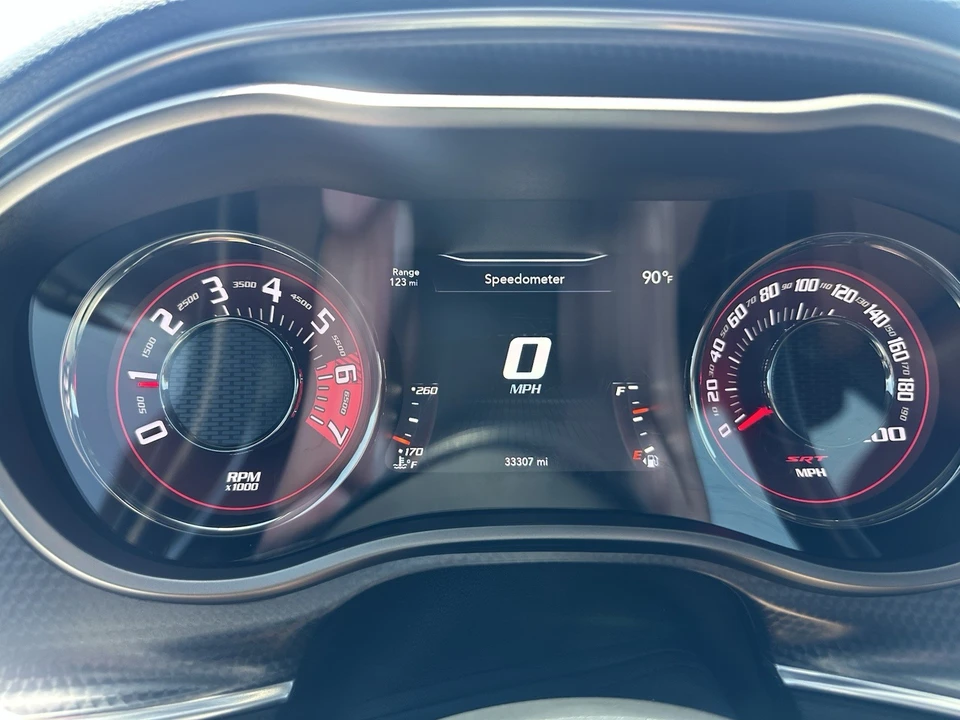 2016 Dodge Challenger SRT Hellcat 3rd Gen - Image 9 of 20