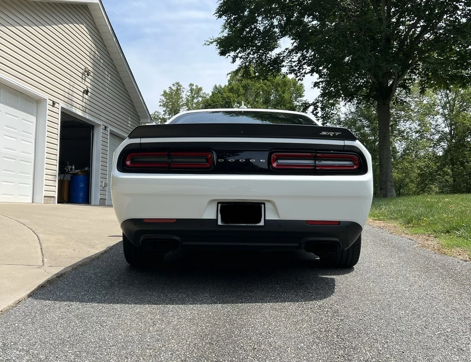 2016 Dodge Challenger SRT Hellcat 3rd Gen - Image 4 of 20