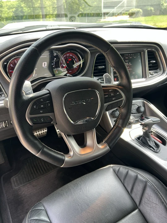 2016 Dodge Challenger SRT Hellcat 3rd Gen - Image 7 of 20