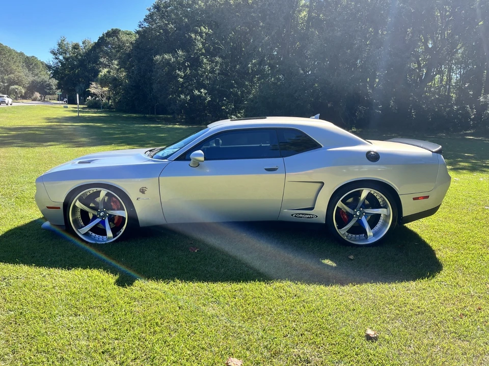 2016 Dodge Challenger SRT Hellcat 3rd Gen - Image 4 of 31