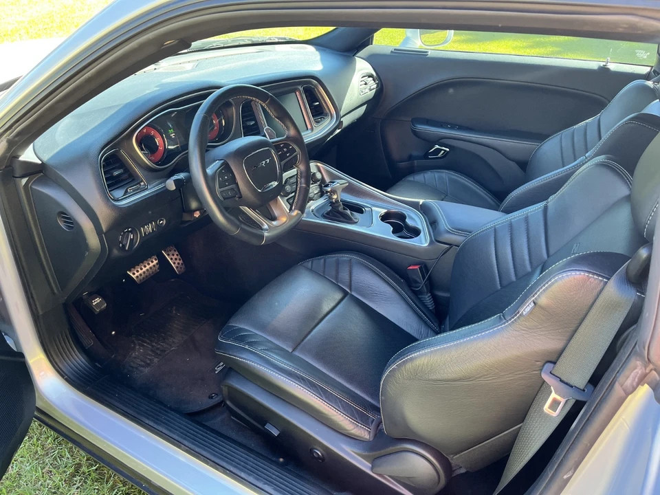 2016 Dodge Challenger SRT Hellcat 3rd Gen - Image 21 of 31