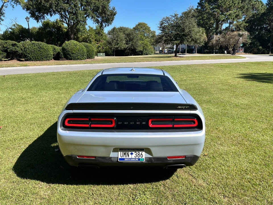 2016 Dodge Challenger SRT Hellcat 3rd Gen - Image 6 of 31