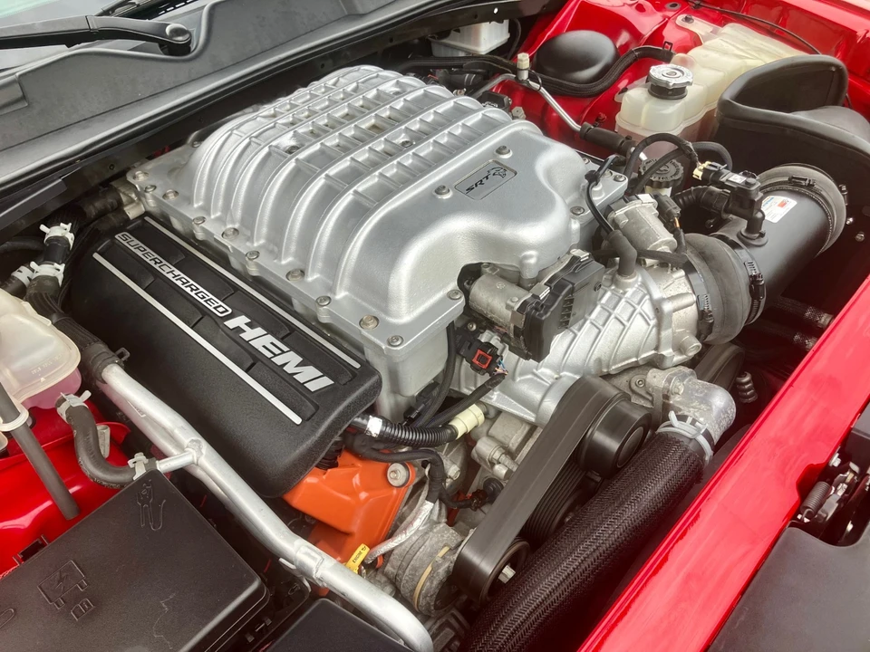 2016 Dodge Challenger SRT Hellcat 3rd Gen - Image 24 of 24